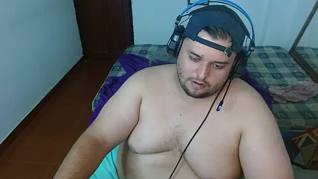 Snapshot of altairstudiosvip_ chatting on December 17, 10:22 pm altairstudiosvip online show from December 17, 10:22 pm