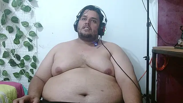 Snapshot of altairstudiosvip_ chatting on January 24, 2:07 am altairstudiosvip online show from January 24, 2:07 am