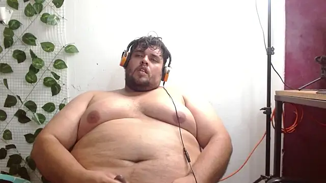 Snapshot of altairstudiosvip_ chatting on February 6, 4:21 am altairstudiosvip online show from February 6, 4:21 am