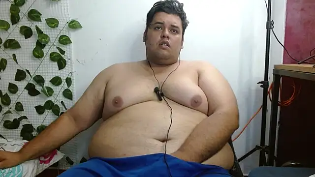 Snapshot of altairstudiosvip_ chatting on February 15, 1:05 pm altairstudiosvip online show from February 15, 1:05 pm