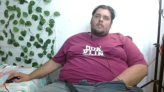 Snapshot of altairstudiosvip_ chatting on March 10, 3:20 pm altairstudiosvip online show from March 10, 3:20 pm