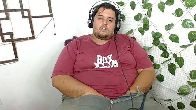 Snapshot of altairstudiosvip_ chatting on September 20, 2:23 am altairstudiosvip online show from September 20, 2:23 am