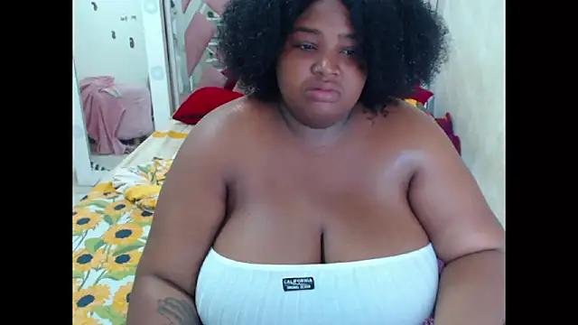 chocolatehot04 online show from September 9, 4:06 pm