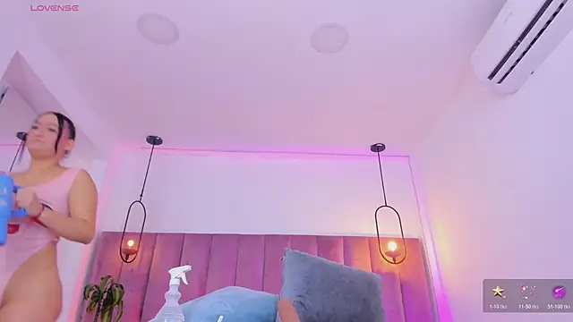 babepolly online show from June 13, 10:35 am
