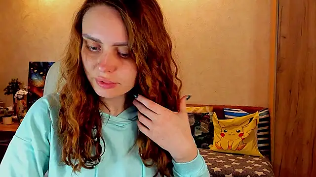mia grantes online show from December 5, 7:38 pm