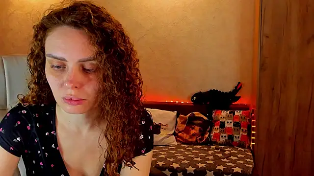 mia grantes online show from December 16, 3:22 pm