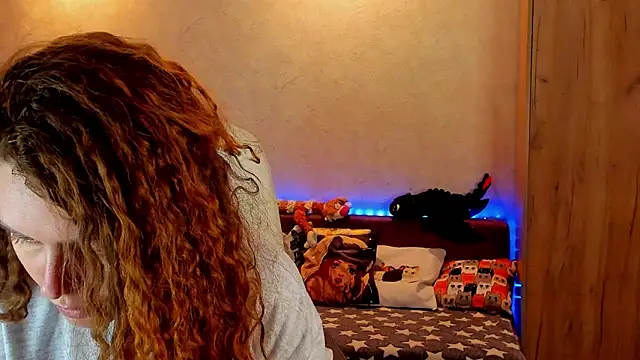 mia grantes online show from December 18, 4:17 pm