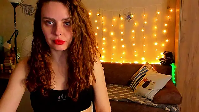 mia grantes online show from December 21, 9:58 pm