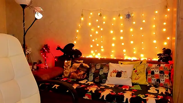 mia grantes online show from December 23, 11:17 pm
