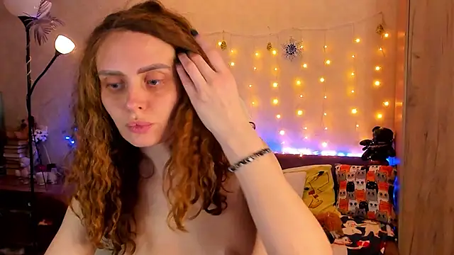 mia grantes online show from December 25, 9:22 pm