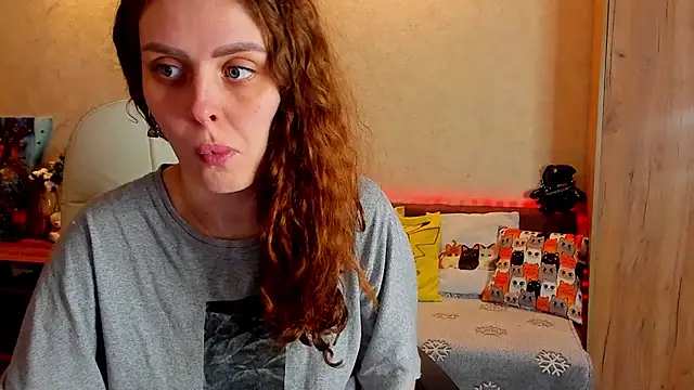 mia grantes online show from January 19, 8:19 pm