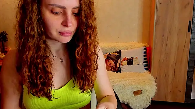 mia grantes online show from February 16, 8:22 pm