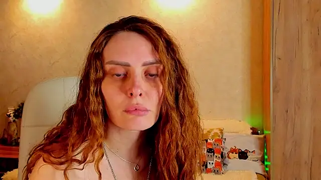 mia grantes online show from February 23, 9:05 pm