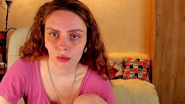 mia grantes online show from March 8, 9:08 pm
