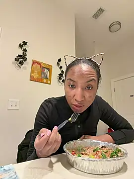 Iceblanca online show from February 6, 1:10 am