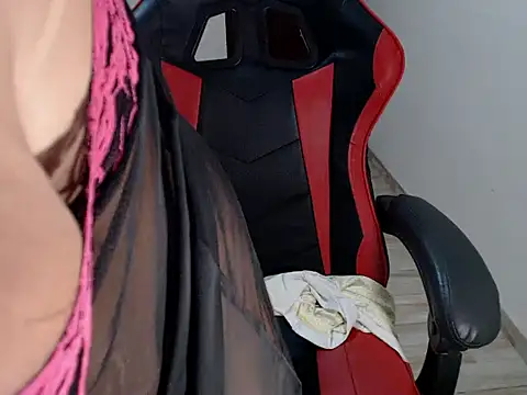 -Marivalda- online show from February 3, 2:02 pm