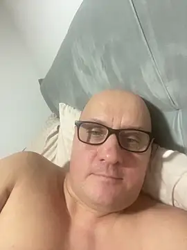 vanjbi45 online show from January 6, 9:30 am