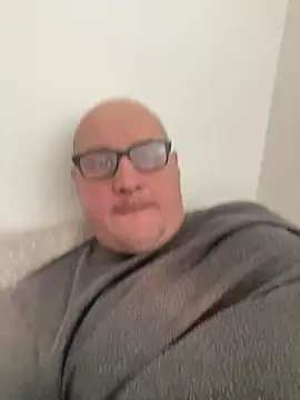 vanjbi45 online show from February 12, 12:22 pm