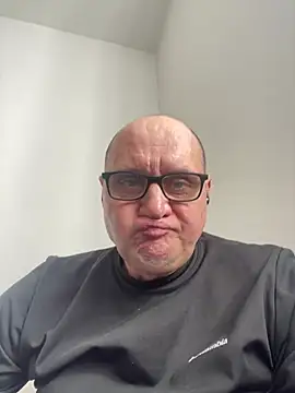 vanjbi45 online show from February 16, 10:54 am