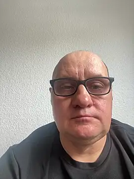 vanjbi45 online show from March 16, 1:06 pm