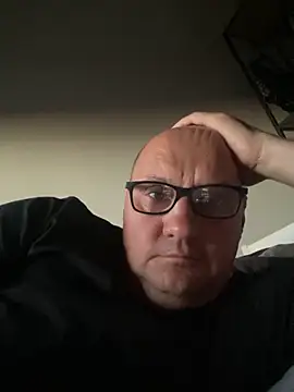 vanjbi45 online show from October 4, 5:11 pm