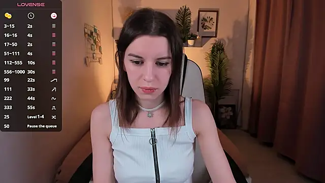 MelisaCoy online show from December 13, 1:55 pm