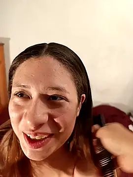 Snapshot of AmazingFuckCam chatting on March 16, 2:10 am AmazingFuckCam online show from March 16, 2:10 am