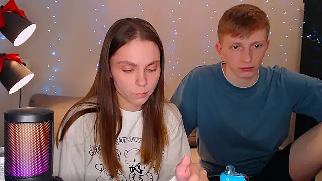 juliaanddima online show from January 18, 9:13 pm