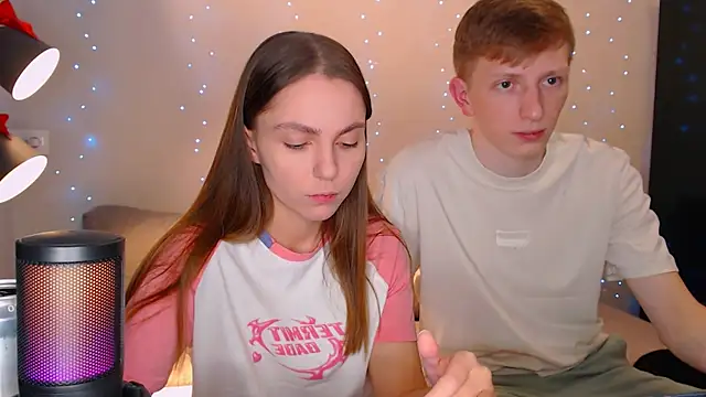 juliaanddima online show from January 25, 9:46 pm