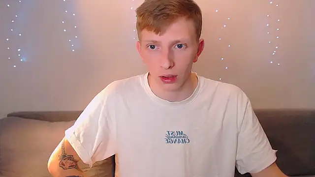 juliaanddima online show from March 7, 12:37 am