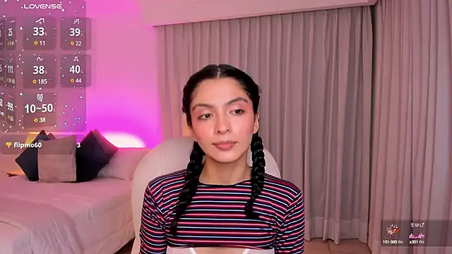 miiaa evans online show from December 17, 3:28 am