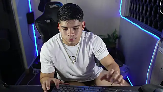 David capizzi  online show from March 13, 7:37 am