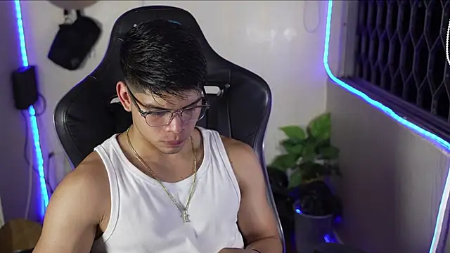 David capizzi  online show from March 28, 2:55 am