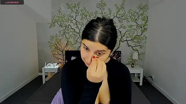 Linda EX online show from March 21, 7:11 am