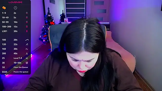 Emily Mo online show from December 20, 6:29 am