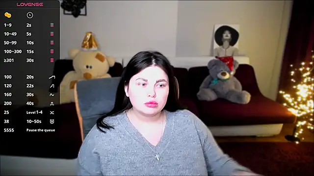 Emily Mo online show from December 26, 6:30 am