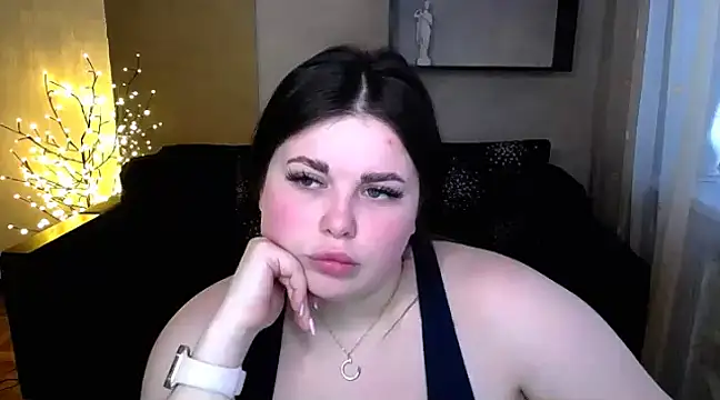 Emily Mo online show from March 16, 9:38 am