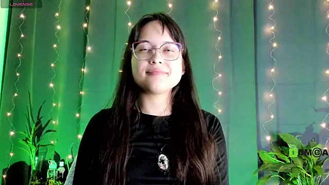 shantalc3rezo online show from February 3, 11:15 pm