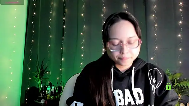 shantalc3rezo online show from February 8, 1:54 am