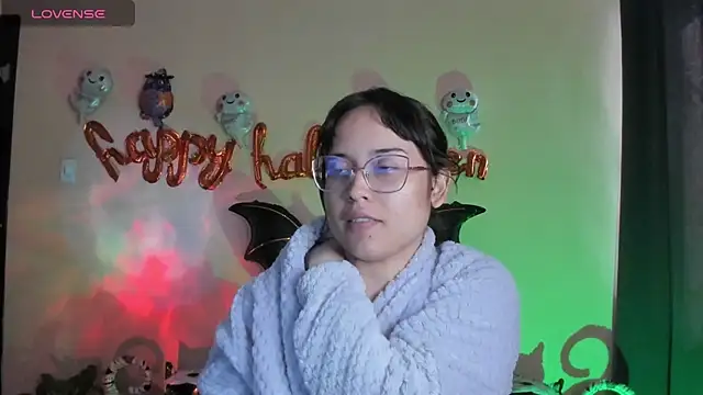 shantalc3rezo online show from October 21, 8:53 pm