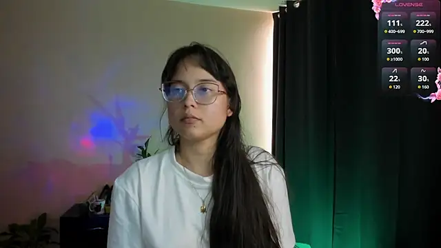 shantalc3rezo online show from February 8, 8:34 pm