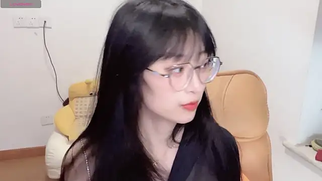 4uoki online show from November 16, 2:33 pm