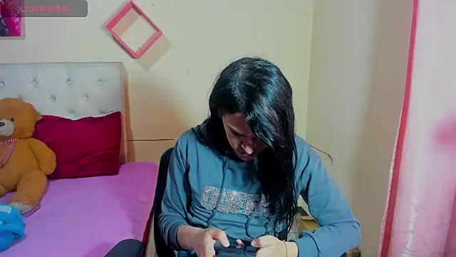 sweet1Girl online show from December 18, 1:56 pm