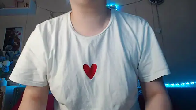 Snapshot of Karolina_love_ chatting on January 10, 11:29 pm Karolina love online show from January 10, 11:29 pm