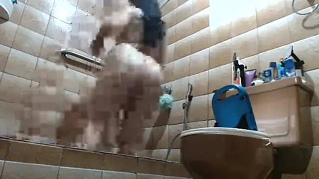 Snapshot of DanelyLopez chatting on March 12, 4:29 am DanelyLopez online show from March 12, 4:29 am