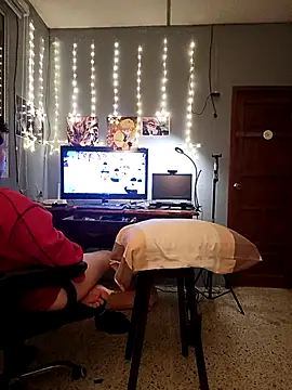 Snapshot of DanelyLopez chatting on March 22, 7:34 am DanelyLopez online show from March 22, 7:34 am