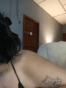 DanelyLopez online show from June 16, 1:41 am