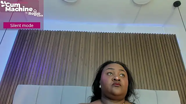 Saravy Blandon online show from March 5, 10:33 am