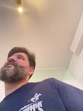 Snapshot of Maxi_TheBigDaddy chatting on January 1, 3:56 am Maxi TheBigDaddy online show from January 1, 3:56 am