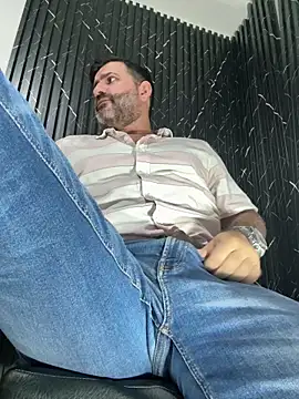 Maxi TheBigDaddy online show from June 30, 12:22 am